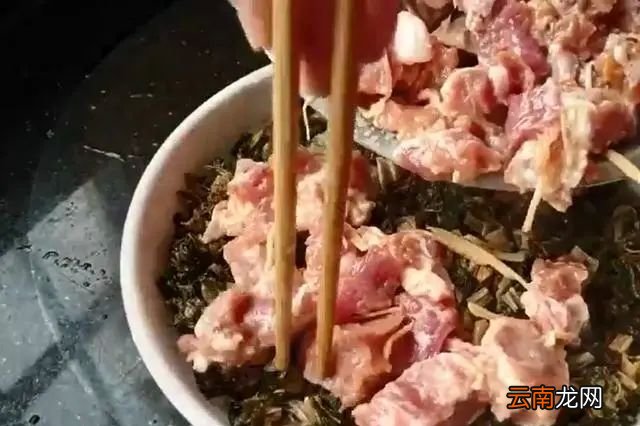 菜干怎么炒好吃，菜干炒肉怎么做好吃又简单